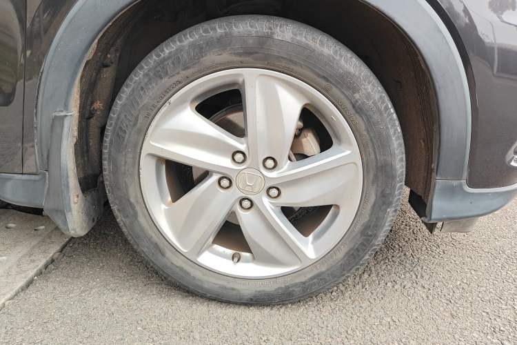 Used Honda Vezel 2020 1.5L CVT Elite Edition
