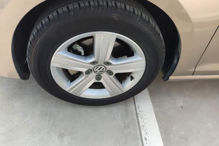 Used Volkswagen Golf 2015 1.4TSI Automatic Comfort Model
