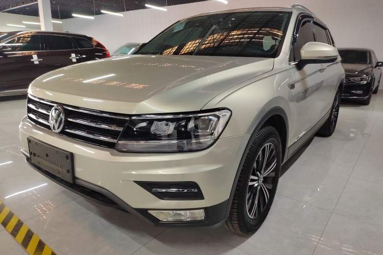 Used Volkswagen Tiguan L 2019 330TSI Automatic Two-Wheel Drive Panoramic Comfort Edition China VI Standard