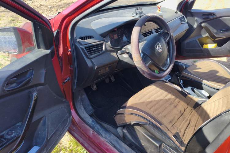 Used Baojun 310 2020 1.2L Manual Comfort Edition Driver Seat