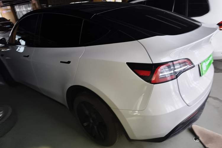 Used Tesla Model Y 2024 Rear-Wheel-Drive Version