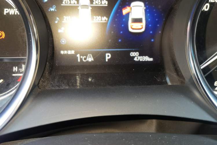 Used Toyota Camry 2019 Dual-Engine 2.5 HG Luxury Edition China V Standard