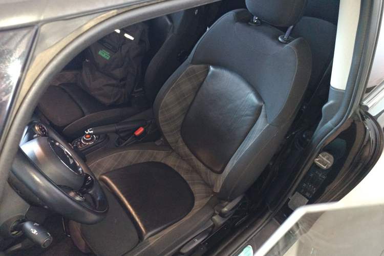 Used MINI 2014 1.5T COOPER Excitement