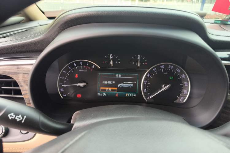 Used Buick GL8 2017 ES 28T Premium Version China V Standard
