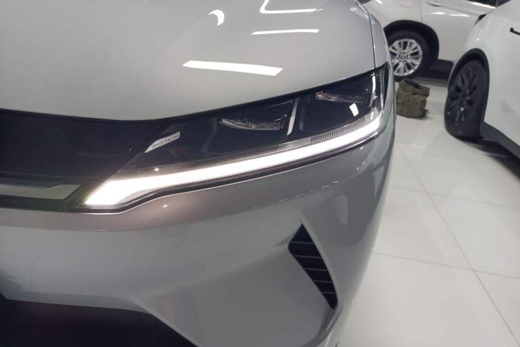 Used BYD Yuan UP 2024 401 km Active Version
