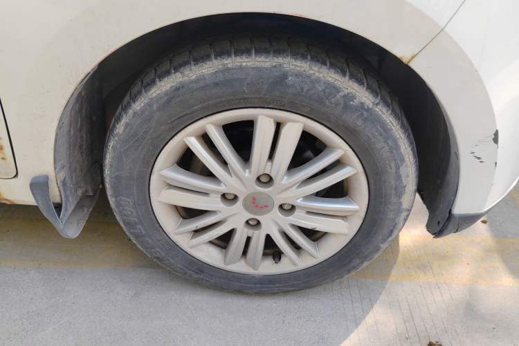 Used Wuling Hongguang 2015 1.5L S1 Standard China V-Emission Standards
