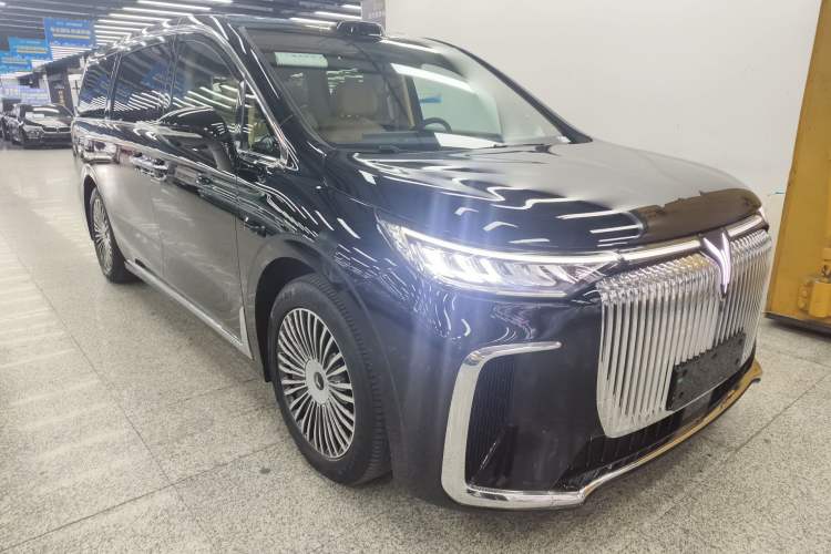 Used VOYAH Dream 2025 PHEV Four-Wheel Drive Excellence Qiankun Edition