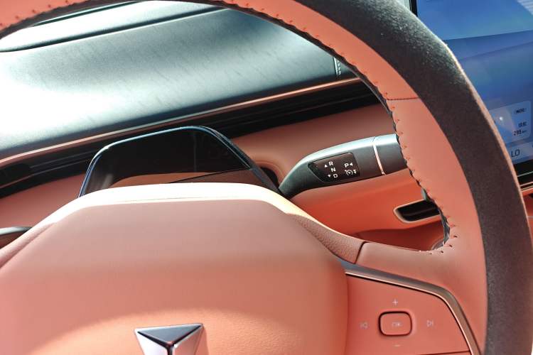 Used Deepal S07 2024 520Max Pure Electric Version Gear Lever