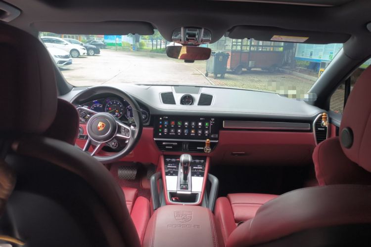 Used Porsche Cayenne E-Hybrid 2023 Cayenne E-Hybrid 2.0T Platinum Edition Headliner