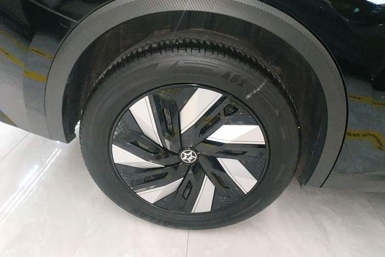 Used Venucia V DD-i 2023 110 km iE Version