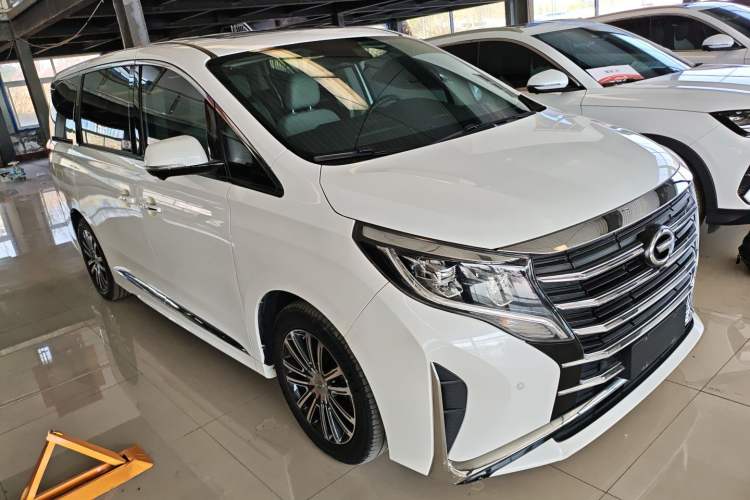 Used GAC Trumpchi M8 2021 Lingxiu Series 390T Ultimate Edition Front Right 45 Deg