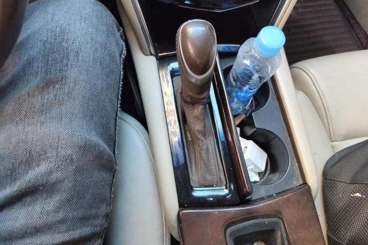 Used Cadillac XTS 2014 28T Comfort Version
