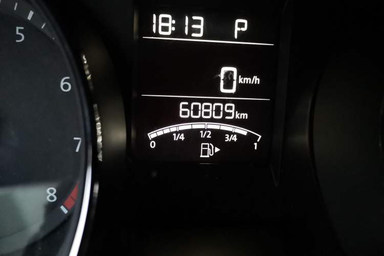 Used Volkswagen C-TREK 2017 1.6L Automatic Comfort Model Odometer Close Up