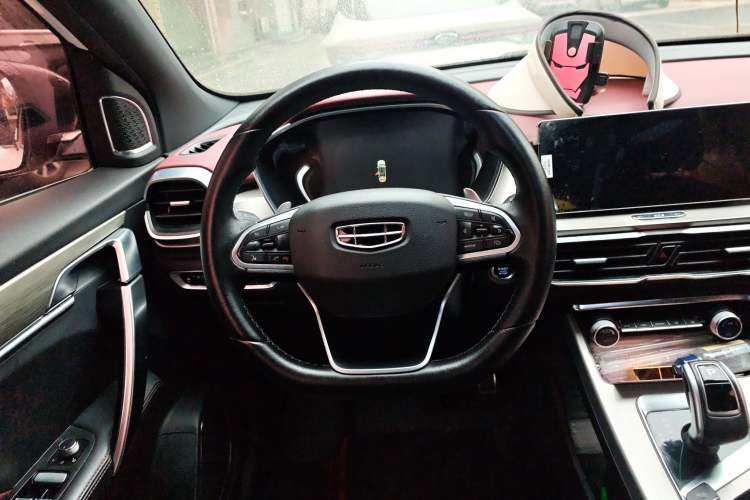 Used Geely Auto Coolray 2019 Sport Model 260T DCT Patrol China V Standard