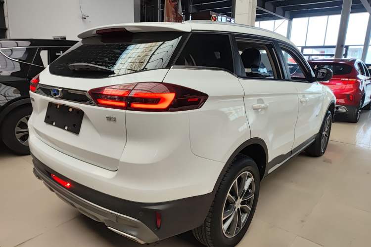 Used Geely Auto Emgrand X7 Sport 2020 1.8TD DCT Two-Wheel Drive Smart Connect 4G-Enabled Version