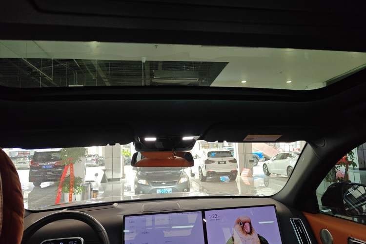 Used Li Auto L7 2023 Max model Headliner