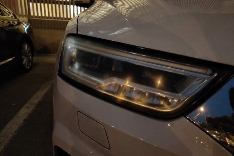 Used Audi Q3 2017 30 TFSI Fashion Model