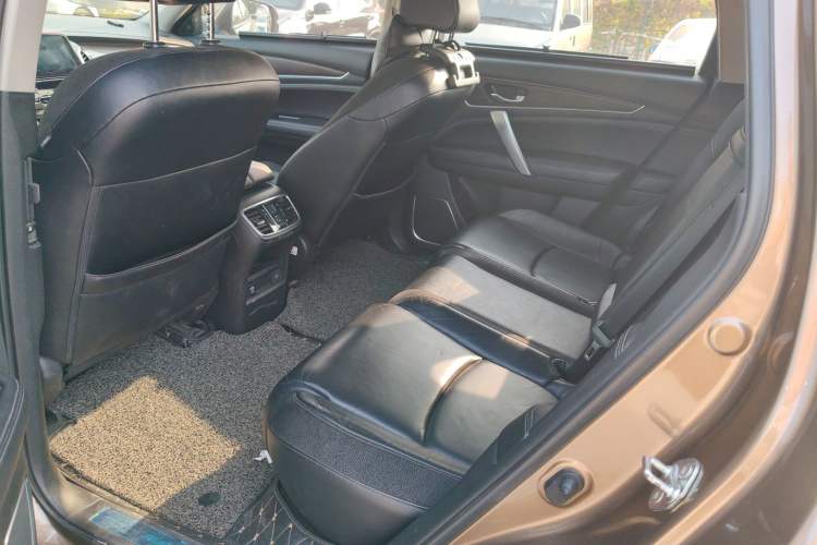 Used Honda Avancier 2017 240TURBO Two-Wheel Drive Premium Edition
