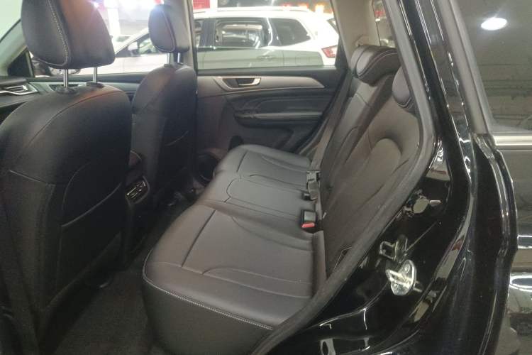 Used Haval M6 2021 PLUS 1.5T Manual Luxury Smart Connectivity Model Left Rear Seat
