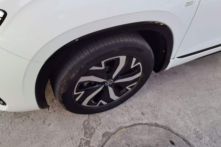 Used Volkswagen Tayron GTE Plug-in Hybrid 2023 280TSI Luxury Plus Advanced Edition