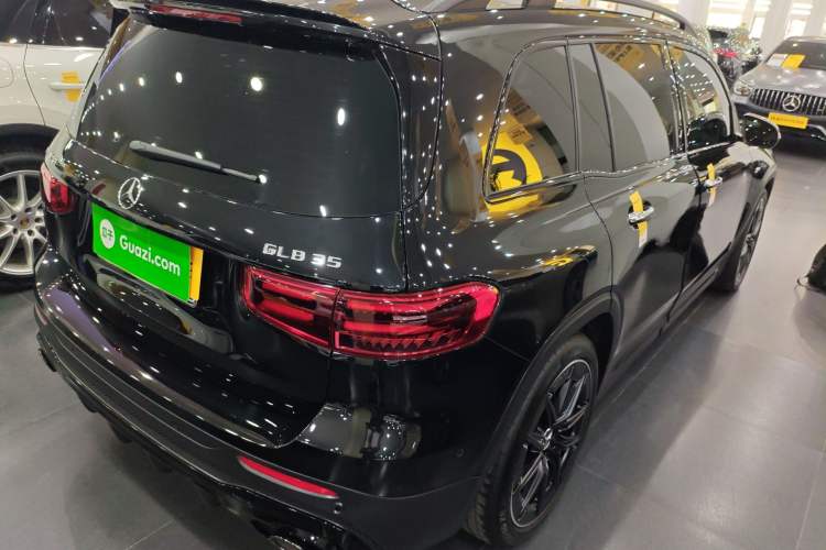 Used Mercedes-Benz GLB AMG 2024 AMG GLB 35 4MATIC
