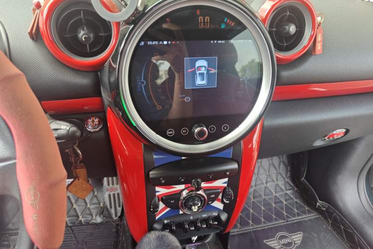 Used MINI Countryman 2014 1.6L COOPER Fun
