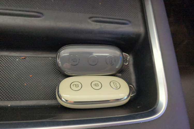 Used Li Auto L9 2022 Max model Vehicle Key