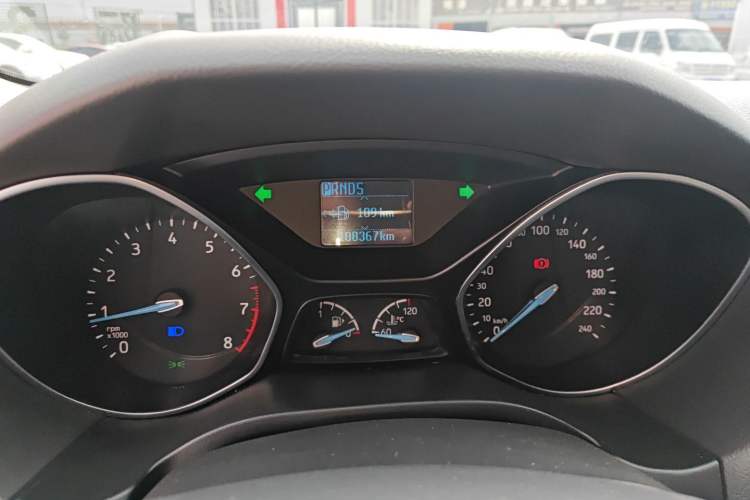 Used Ford Focus 2018 Sedan Classic 1.6L Automatic Trendy SmartDrive Edition
