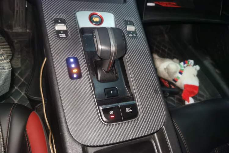 Used GAC Trumpchi EMPOW 2021 270T DCT J11 Version Gear Lever