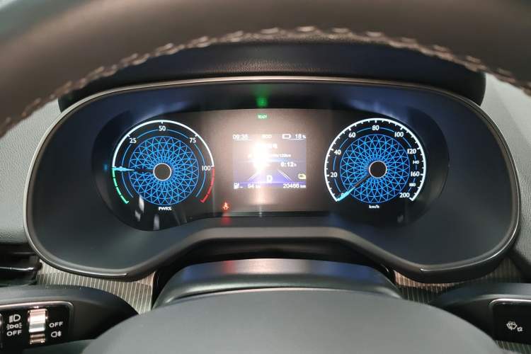 Used Hongqi E-QM5 2021 Charging Version Flagship Edition Instrument Cluster