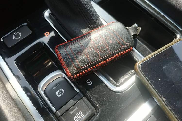 Used GAC Trumpchi GS8 2017 320T Four-Wheel Drive Luxury Smart Connectivity Version (7 Seats)