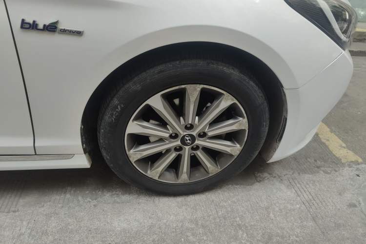 Used Hyundai Sonata 2017 1.6T GLS Smart Model Right Front Wheel Hub