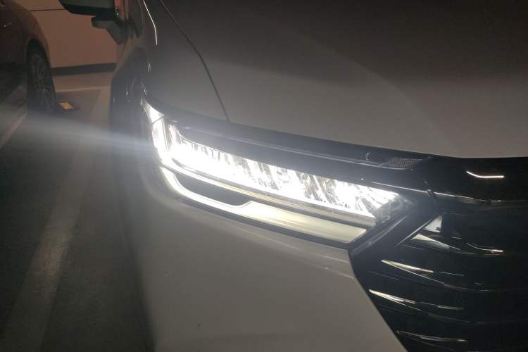 Used Honda Odyssey 2022 2.0L eHEV Sharp Supreme Edition