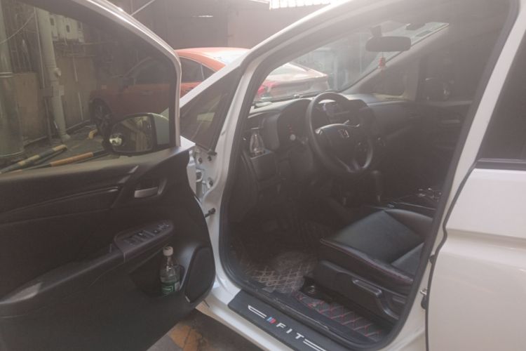 Used Honda Fit 2018 1.5L CVT Comfort Version
