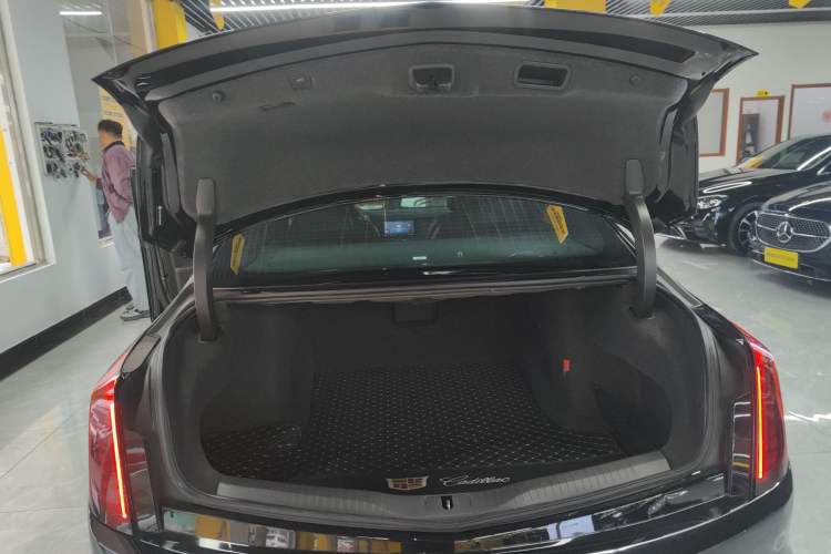 Used Cadillac CT6 2022 28T Prestige Edition Trunk