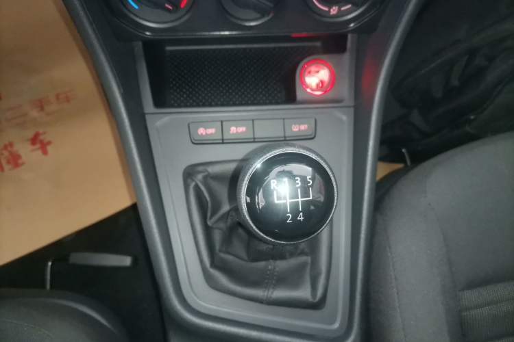 Used Volkswagen Lavida 2019 Lavida Start 1.5L Automatic Trendy Version China VI Standard