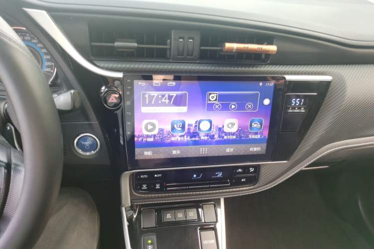 Used Toyota Levin 2017 Revised Dual-Engine 1.8H GS E-CVT Elite Sunroof Version China V Standard