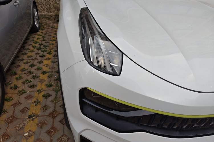 Used Lynk & Co 05 2020 2.0TD Two-Wheel Drive Shine Halo
