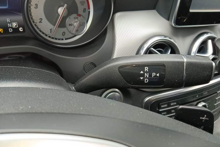 Used Mercedes-Benz GLA 2016 GLA 200 Fashion Model