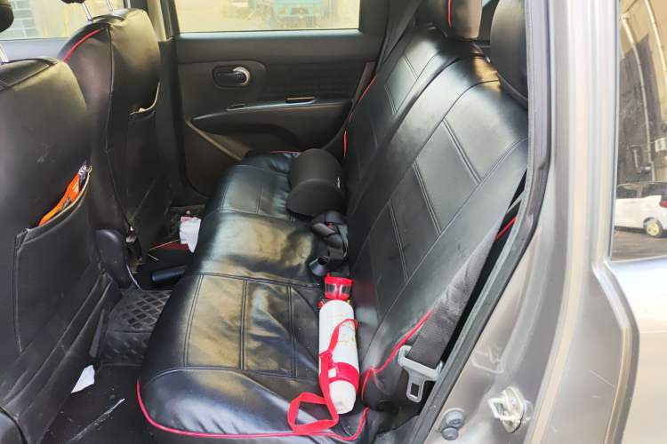 Used Nissan Livina 2013 Jingrui 1.6XL Manual Comfort Edition
