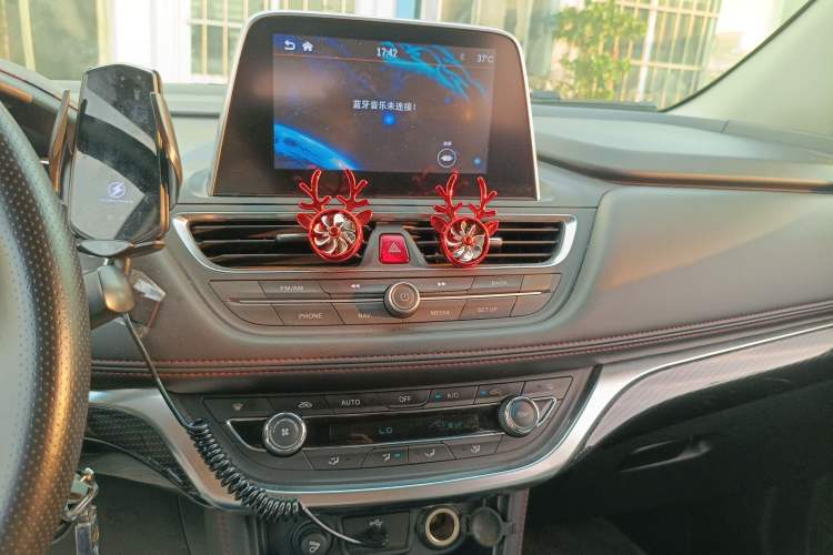 Used JAC Refine S3 2017 1.6L CVT Luxury Smart Model