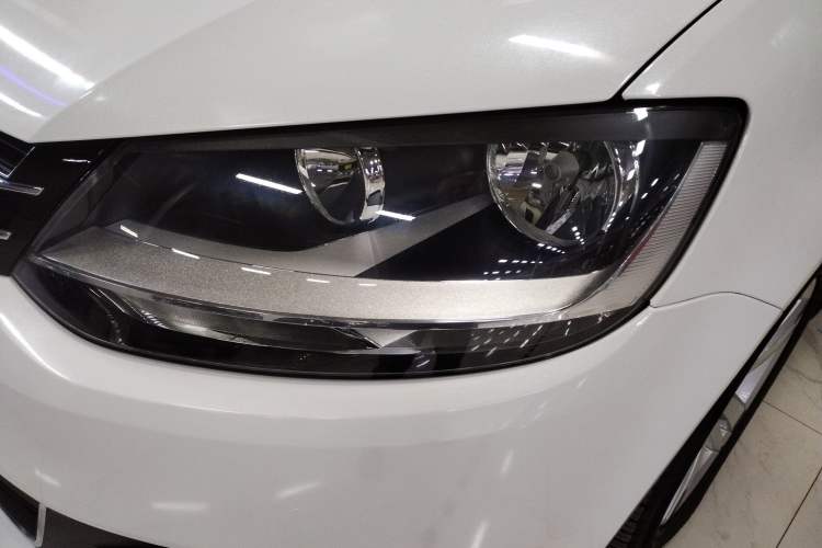 Used Volkswagen Sharan 2018 Revised Version 380TSI Comfort Edition 7-Seater
