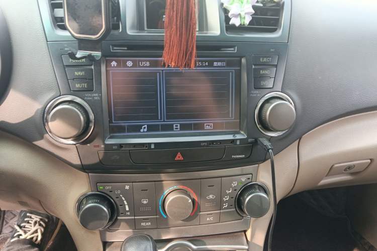 Used Toyota Highlander 2012 2.7L Two-Wheel Drive 7-Seater Elite Edition