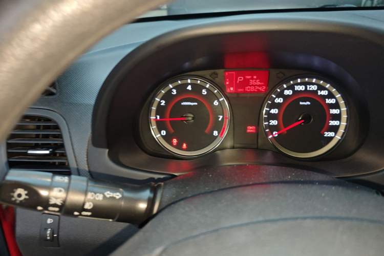 Used Hyundai Verna Ray 2014 1.4L Automatic GLX
