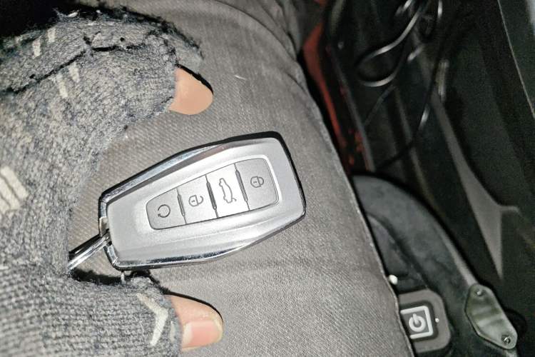 Used Geely Auto Coolray 2020 PRO 240T DCT Hunter
