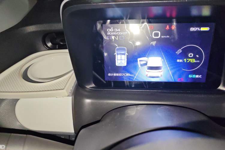 Used Wuling Hongguang MINIEV 2022 GAMEBOY 200km Gaming Edition with Lithium Iron Phosphate
