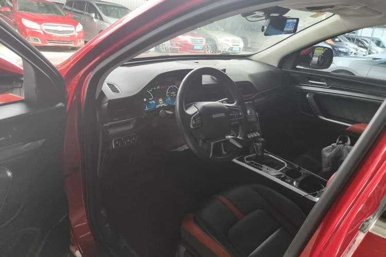 Used Haval H4 2018 Blue Label 1.5 GDIT DCT Fashion Edition Driver Seat