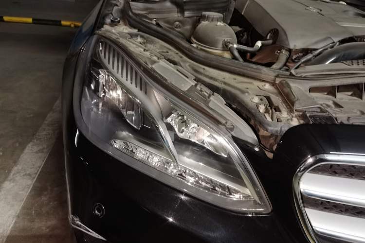 Used Mercedes-Benz E-Class 2015 E 260 L Sport & Fashion Model