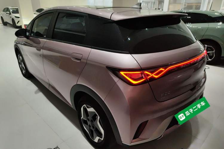 Used BYD Dolphin 2021 405 km Fashion Edition
