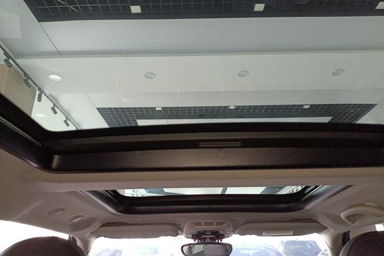 Used MINI 2019 1.5T COOPER Artist
